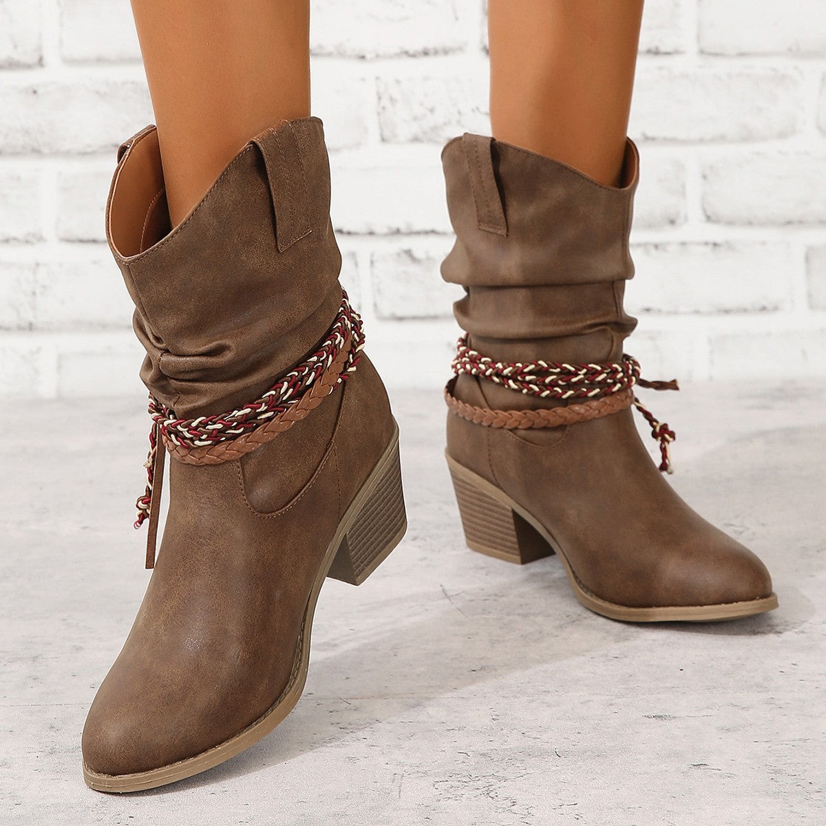 Botines camperos vintage con flecos