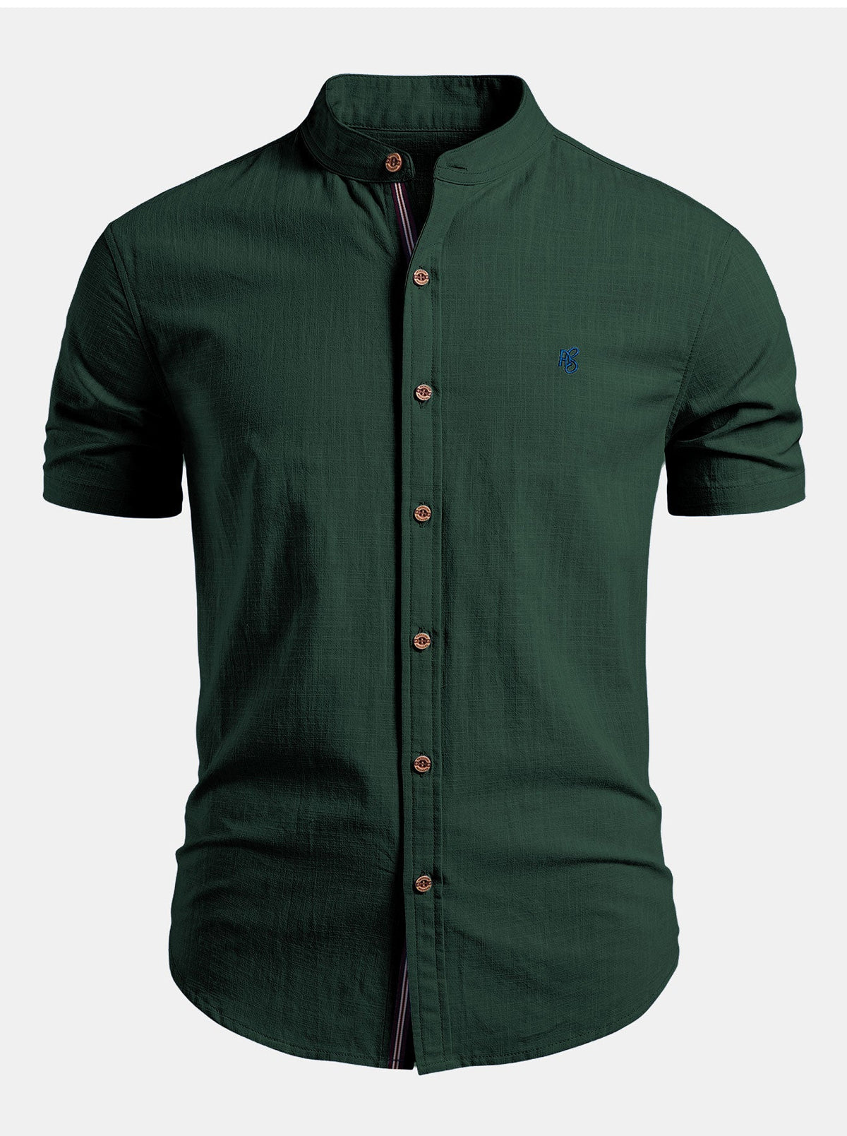 Camisa de lino de manga corta con cuello mao y pantalones de pierna recta con textura arrugada