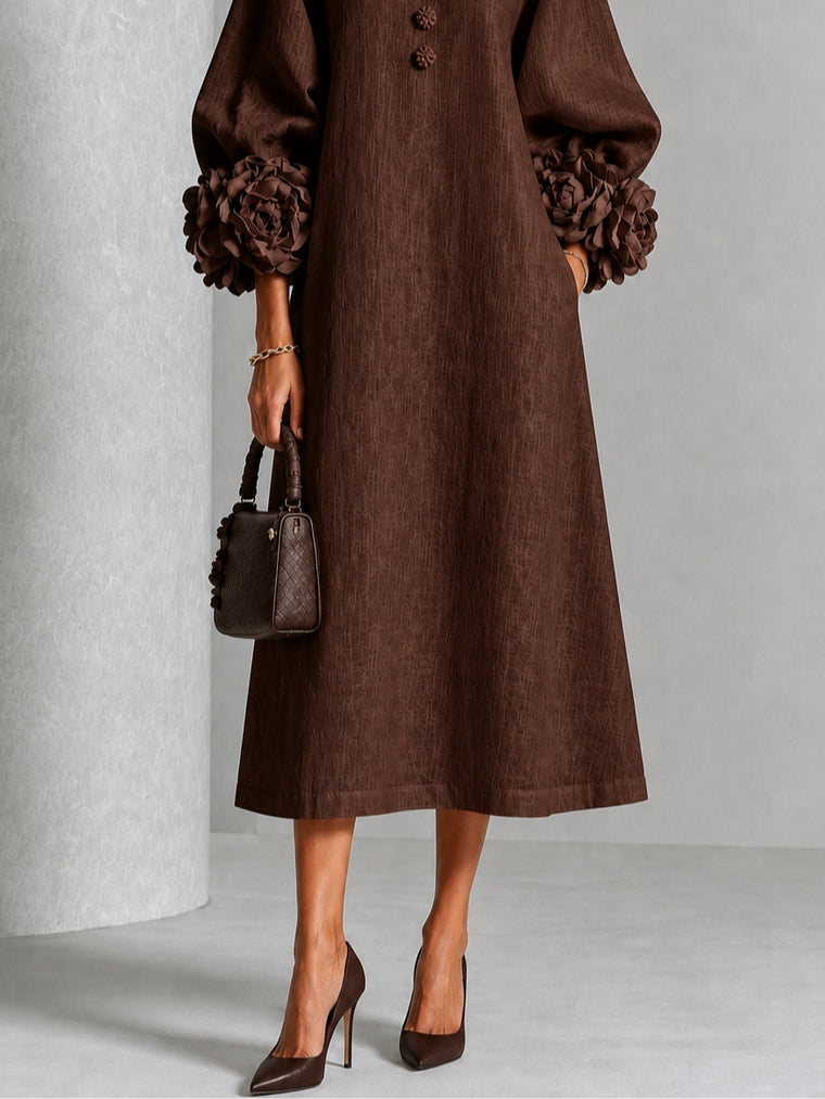 Vestido midi abotonado de flores en marrón chocolate con puños de flores
