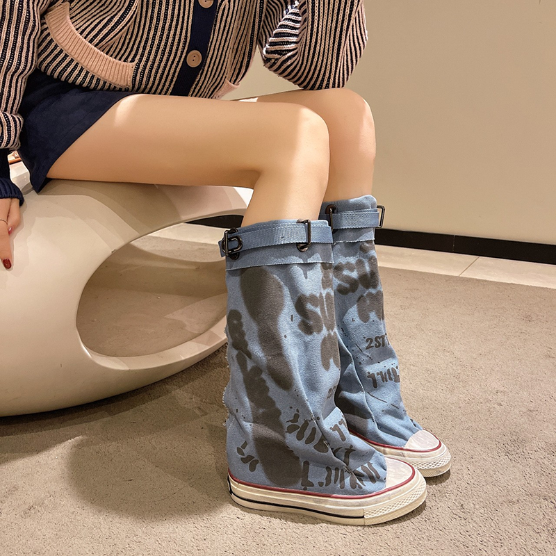 Botas de lona plegables con estampado grafiti hasta media pierna