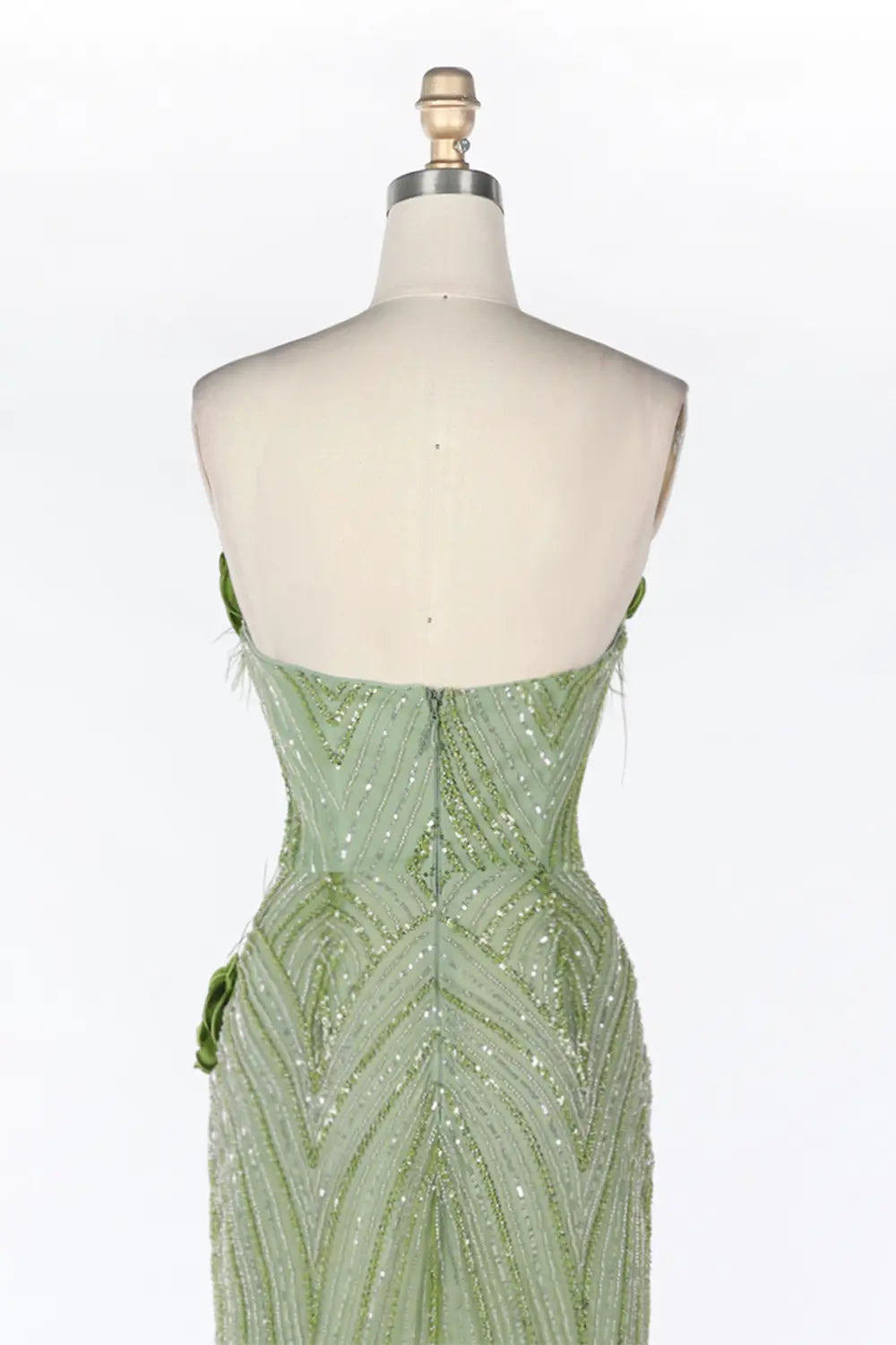 Vestido largo verde palabra de honor con lentejuelas florales
