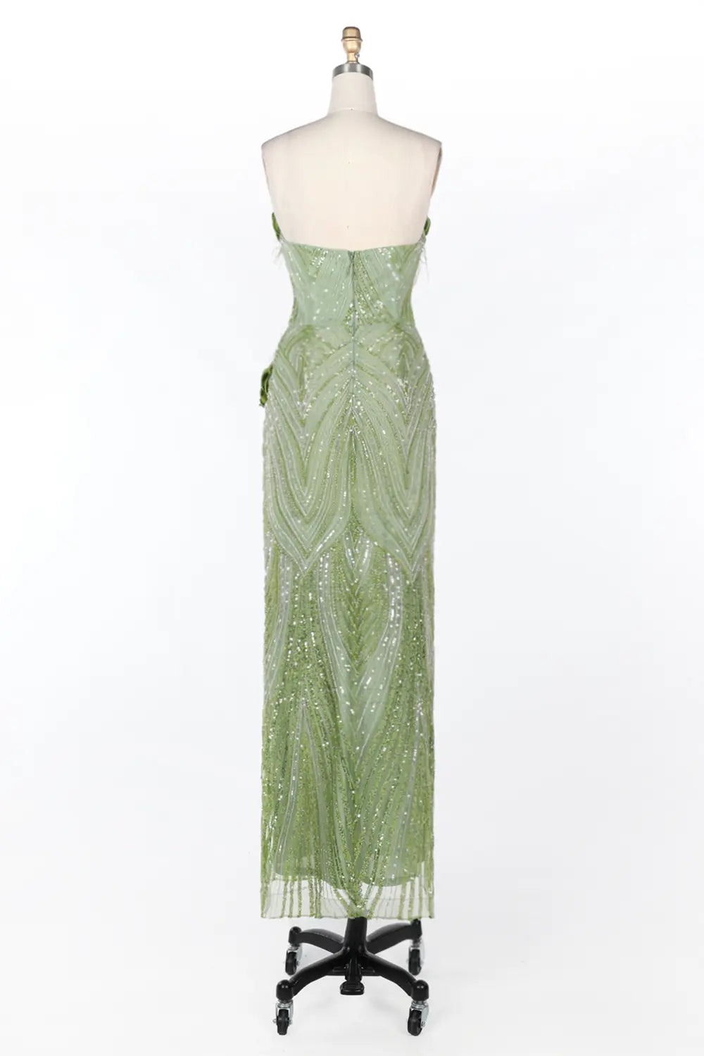 Vestido largo verde palabra de honor con lentejuelas florales