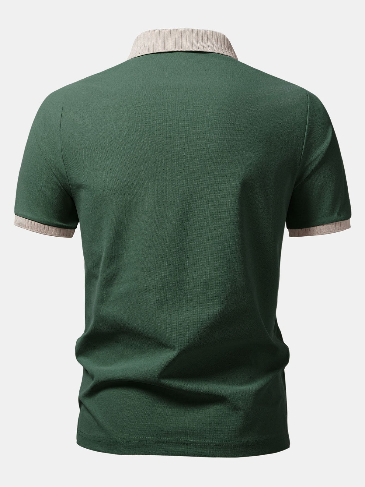 Polo con mangas raglán en contraste
