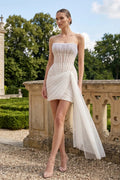 Vestido corto blanco palabra de honor con corsé drapeado y abalorios