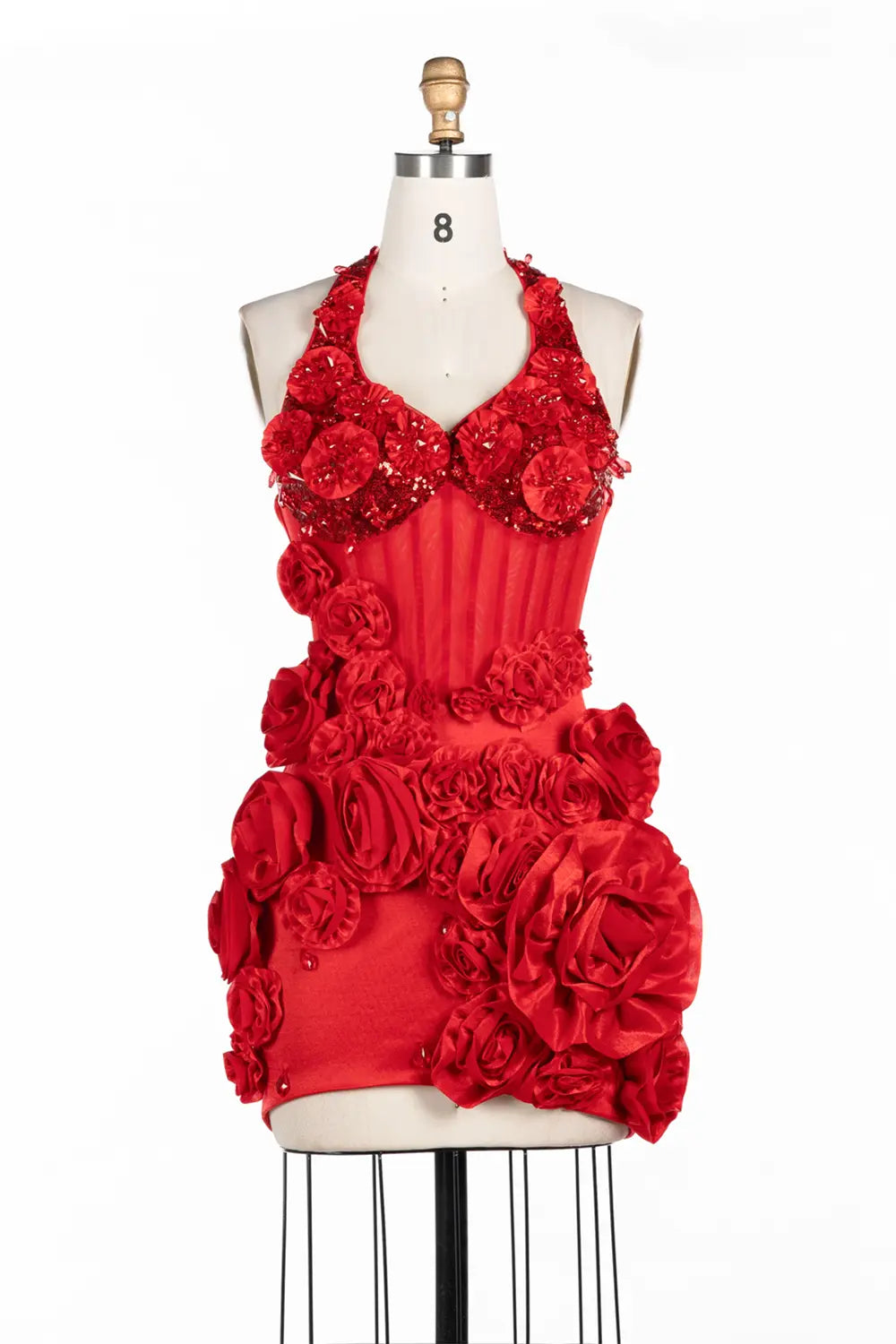 Vestido corto rojo halter ajustado con corsé y rosetas florales 3D