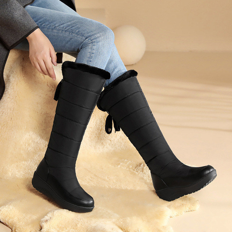 Botas de nieve altas con cuña y forro polar