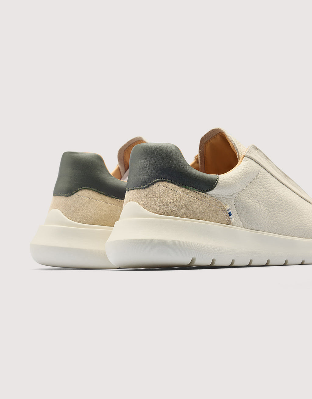 Zapatillas de Piel Blanco
