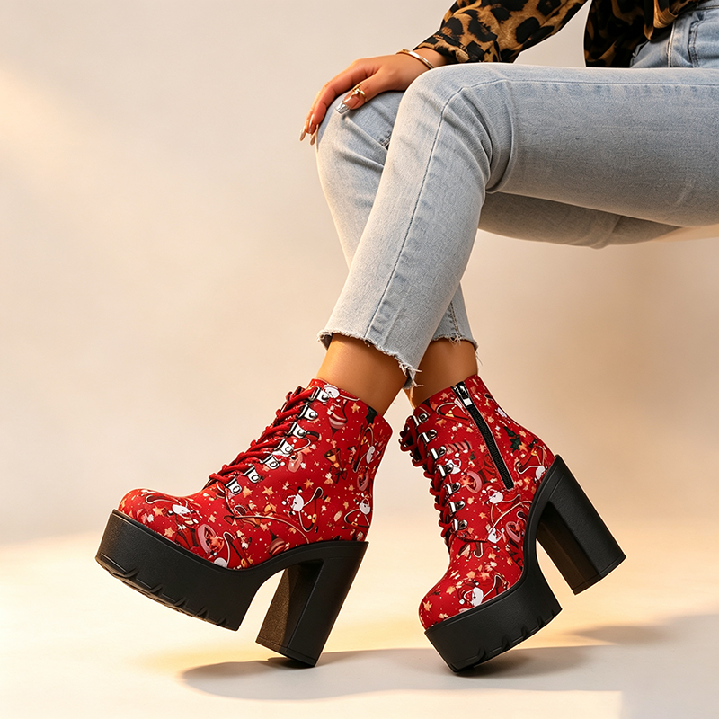 Botines con plataforma y estampado de calavera y rosas
