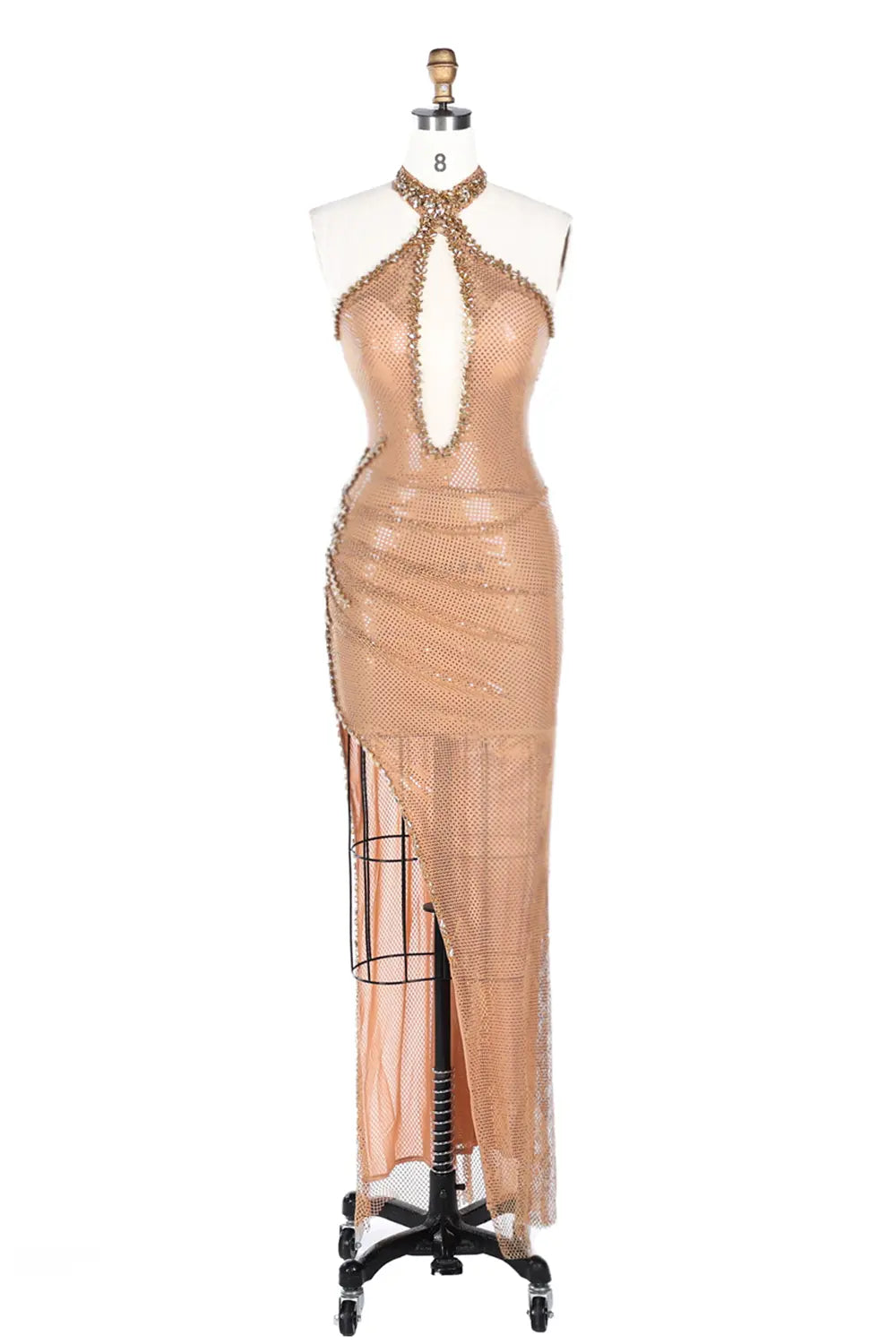 Vestido largo champán halter con abertura