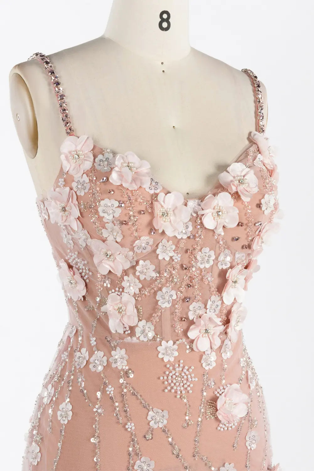 Vestido de noche rosa de sirena con tul y flores 3D