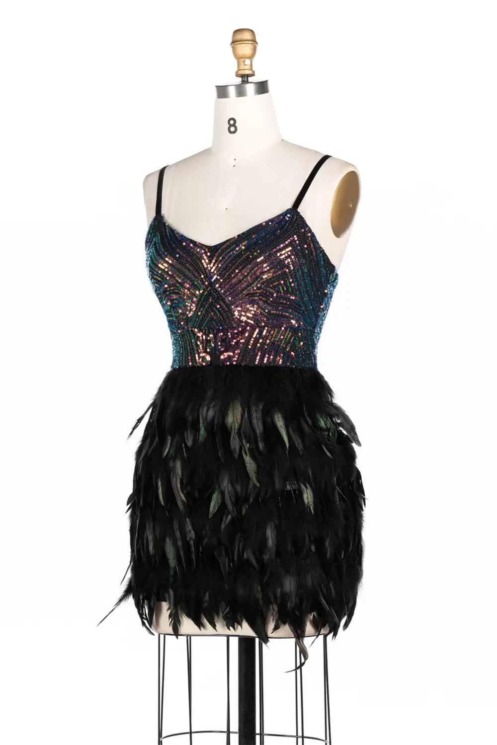 Vestido corto negro de tirantes con corpiño de lentejuelas iridiscentes y plumas