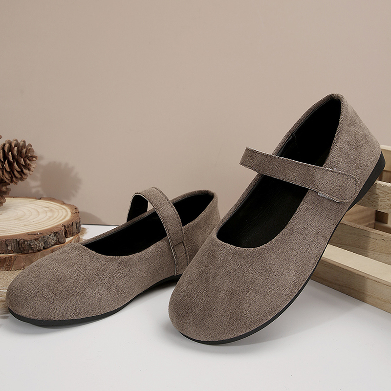 Zapatos retro ligeros de corte bajo