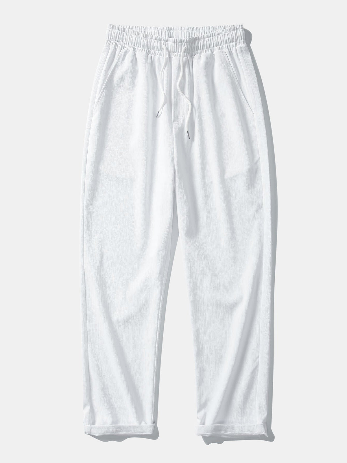 Camisa de lino de manga corta con cuello mao y pantalones de pierna recta con textura arrugada