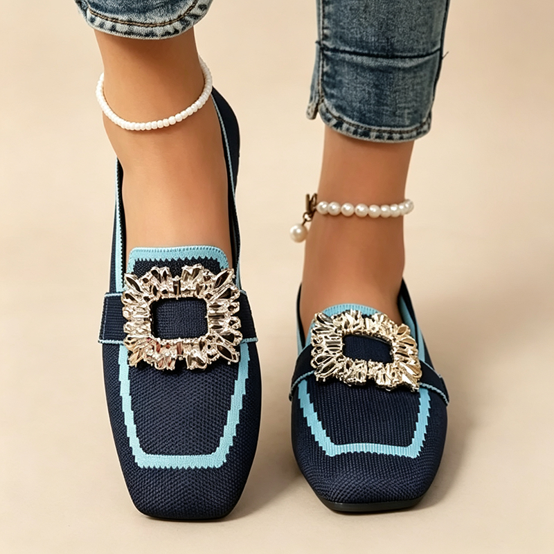 Mocasines de punto de puntera cuadrada con hebilla de strass y bloques de color