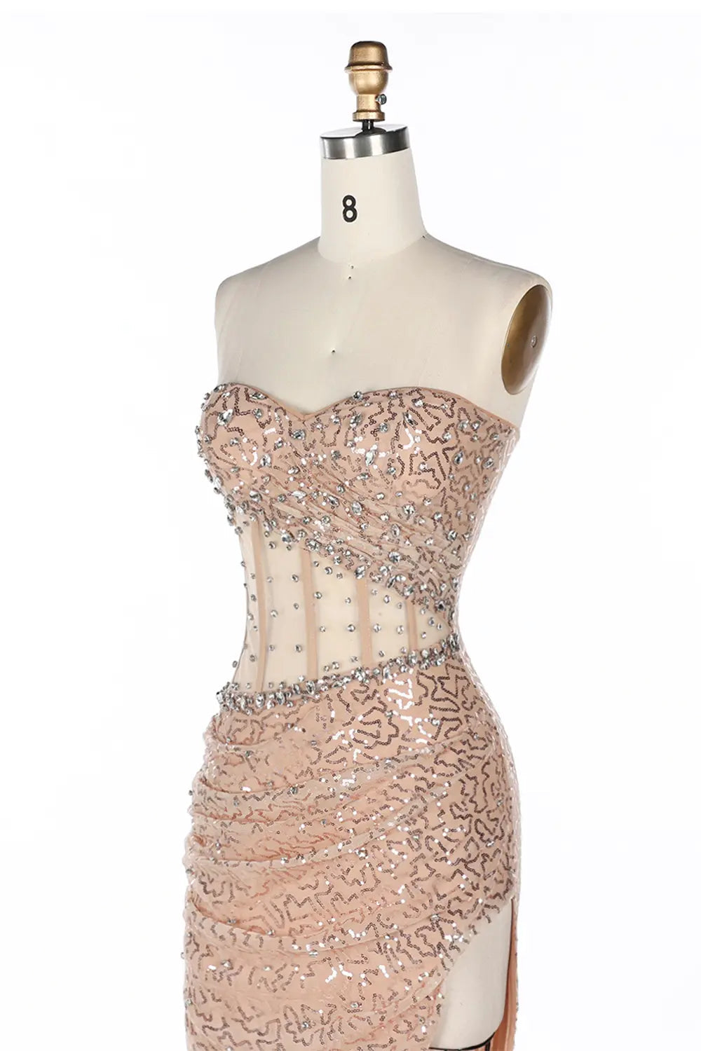 Vestido de noche champán con corsé, lentejuelas y abertura