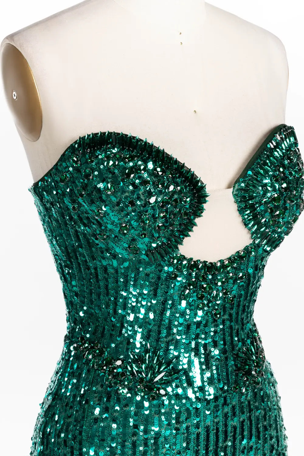 Vestido de noche verde palabra de honor con lentejuelas
