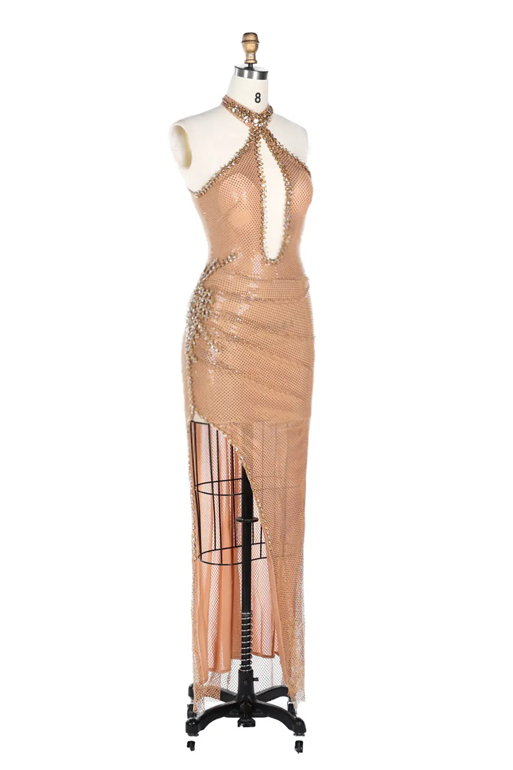 Vestido largo champán halter con abertura