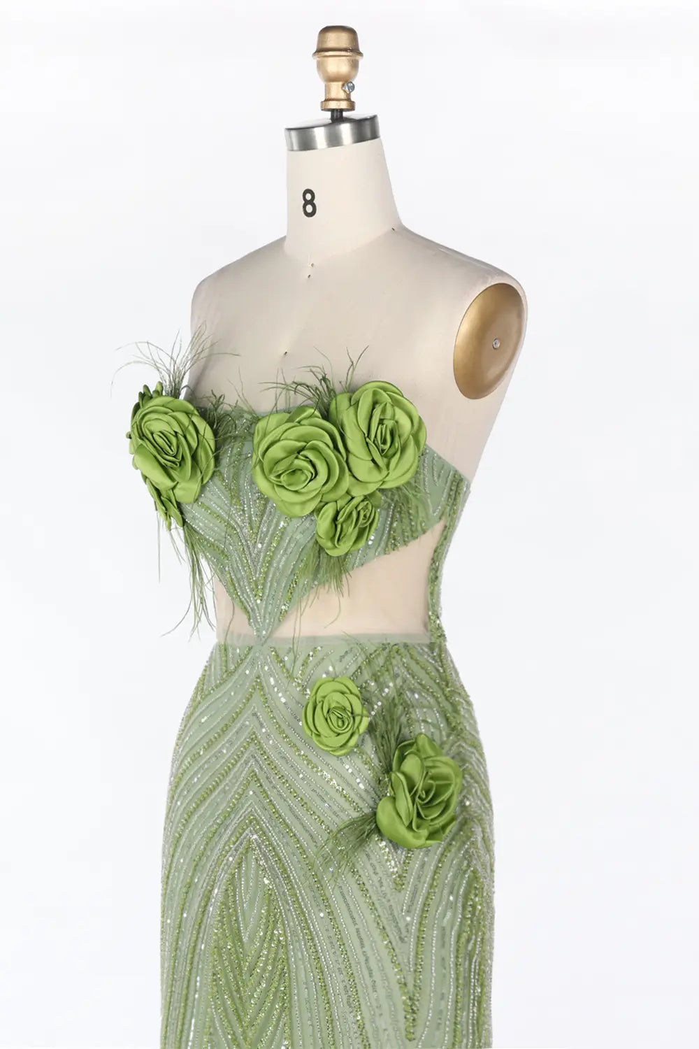 Vestido largo verde palabra de honor con lentejuelas florales