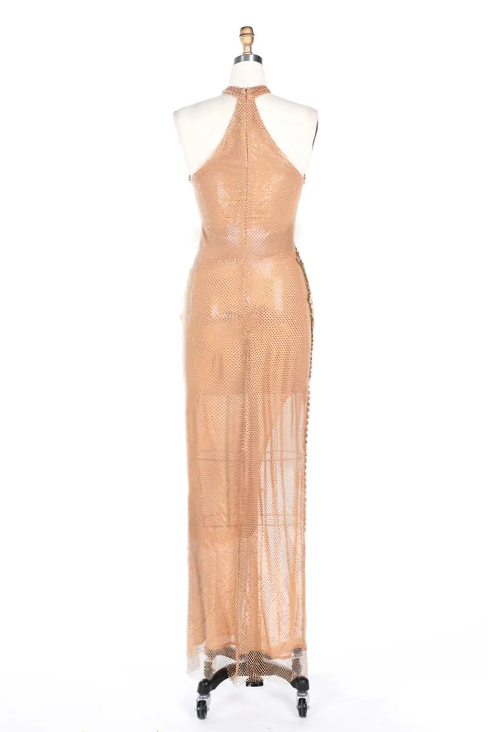 Vestido largo champán halter con abertura