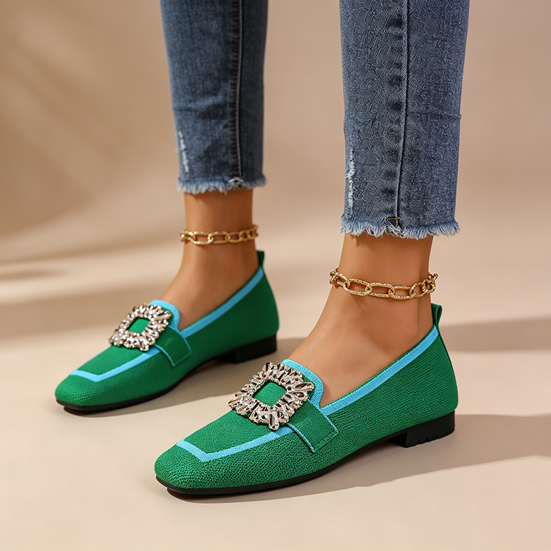 Mocasines de punto de puntera cuadrada con hebilla de strass y bloques de color