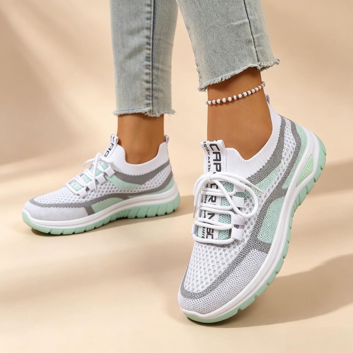 Zapatillas de malla transpirable con bloques de color y cordones