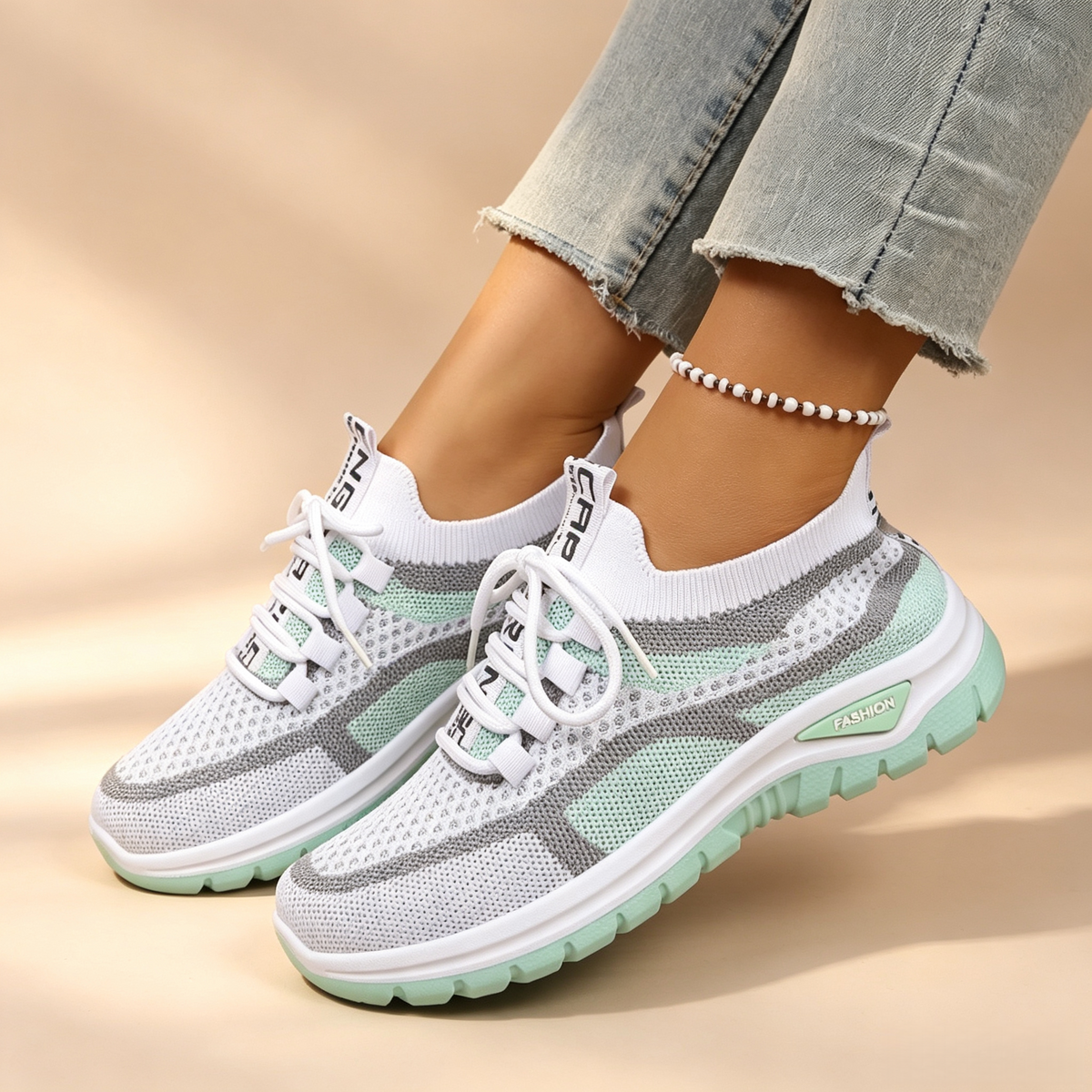 Zapatillas de malla transpirable con bloques de color y cordones