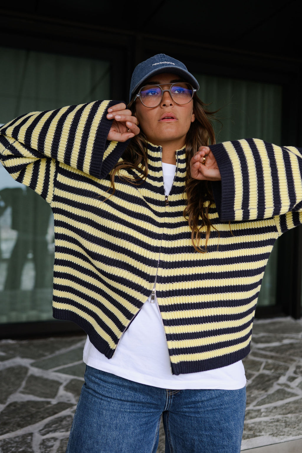 Cárdigan Ivy amarillo y azul de rayas