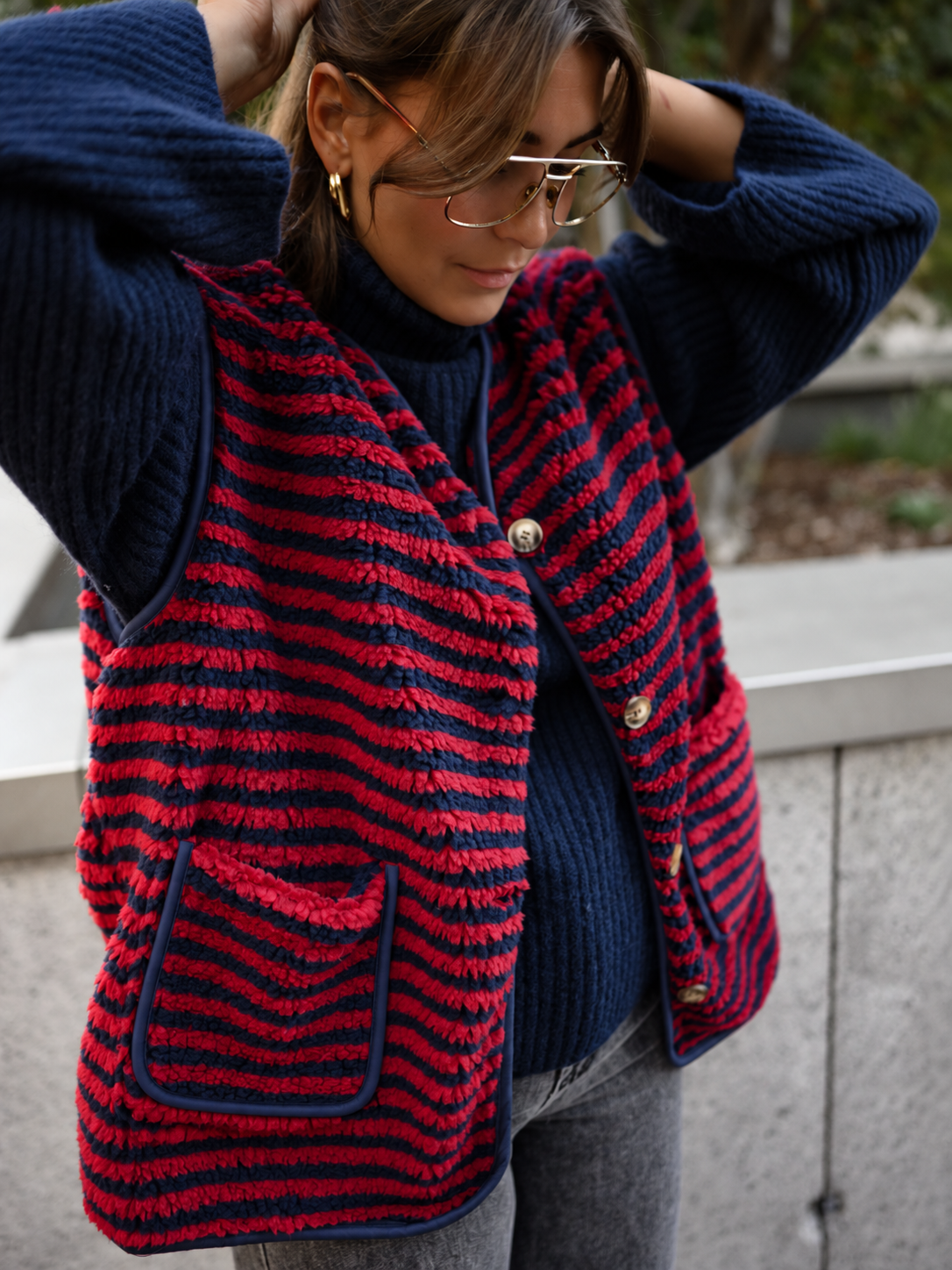 Cárdigan Jenni rojo y azul