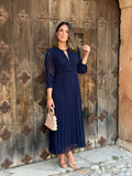 Vestido plisado azul marino | Nerina