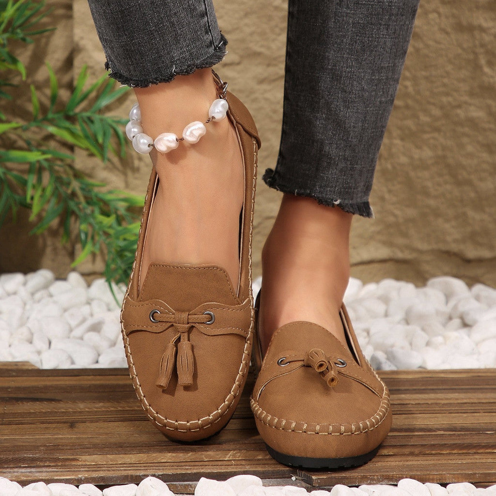 Mocasines de ante con borlas, planos y sin cordones