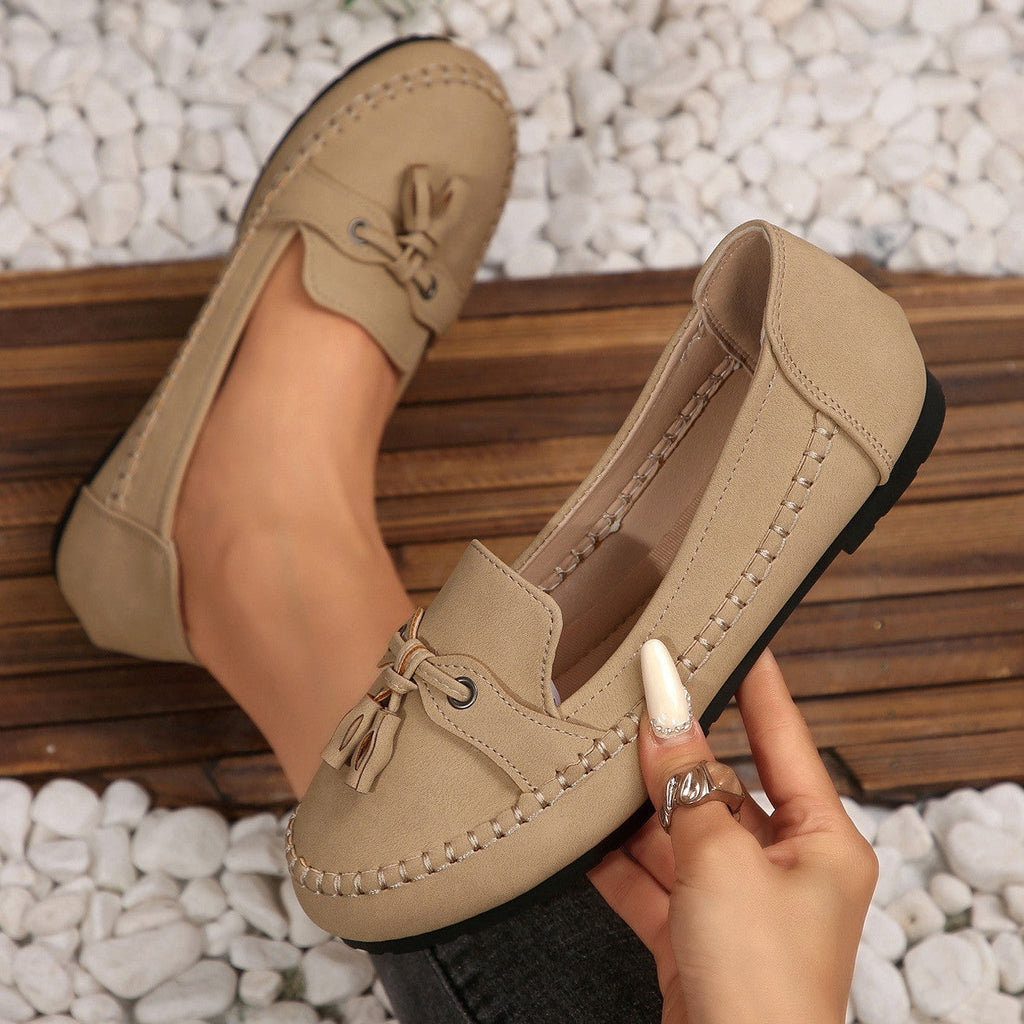 Mocasines de ante con borlas, planos y sin cordones