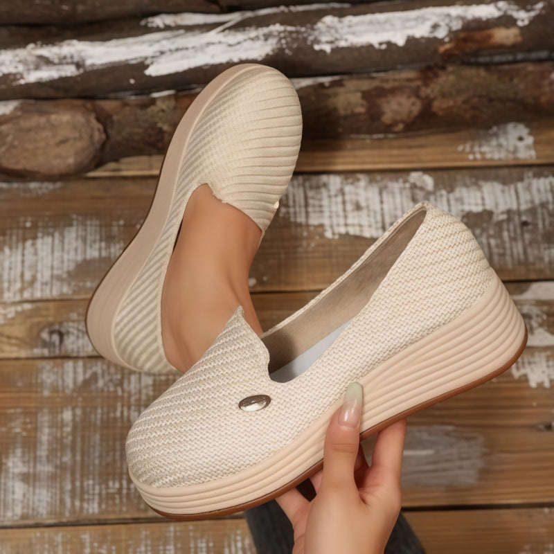Mocasines de cuña de punto sin cordones con plataforma
