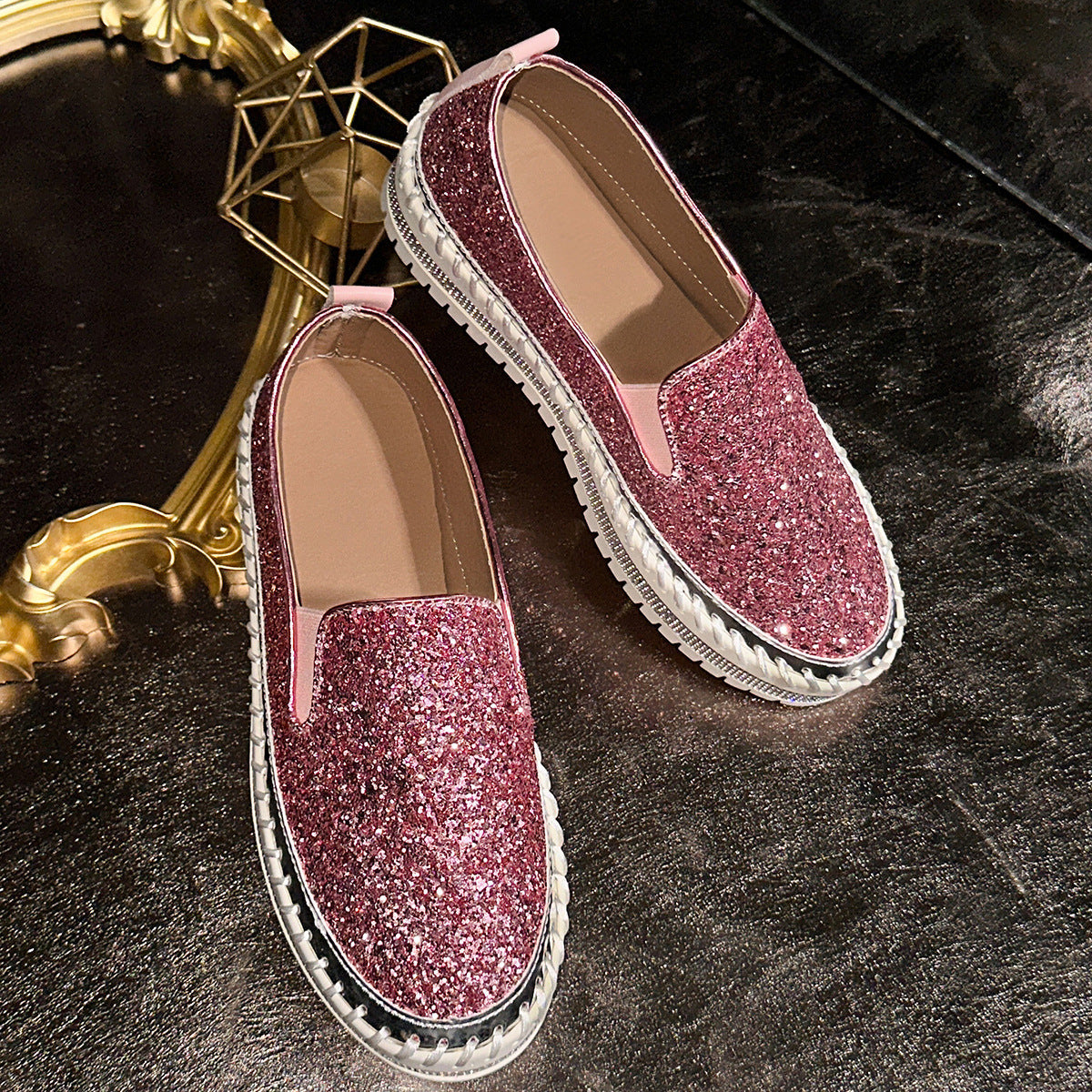 Zapatillas de plataforma con brillantes y cristales, sin cordones