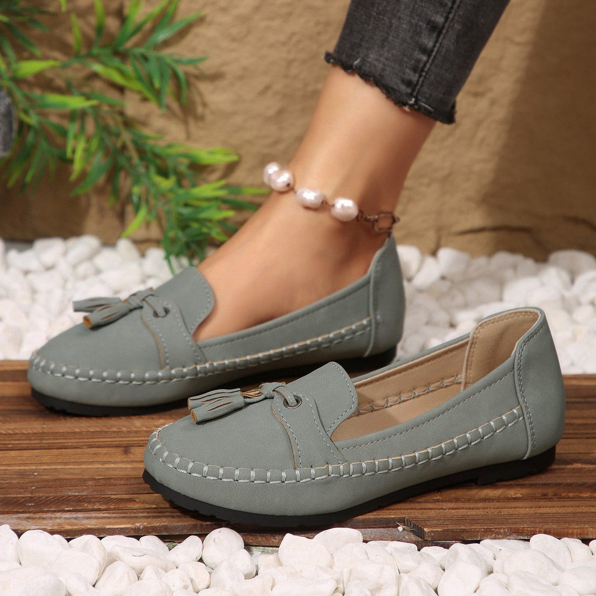 Mocasines de ante con borlas, planos y sin cordones