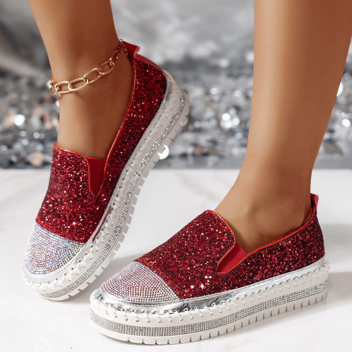 Zapatillas de plataforma con brillantes y cristales, sin cordones