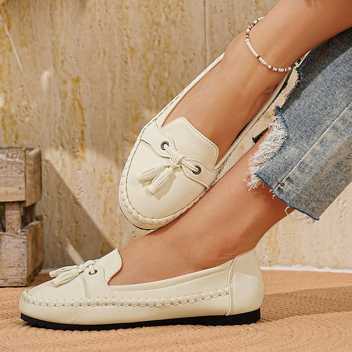 Mocasines de ante con borlas, planos y sin cordones