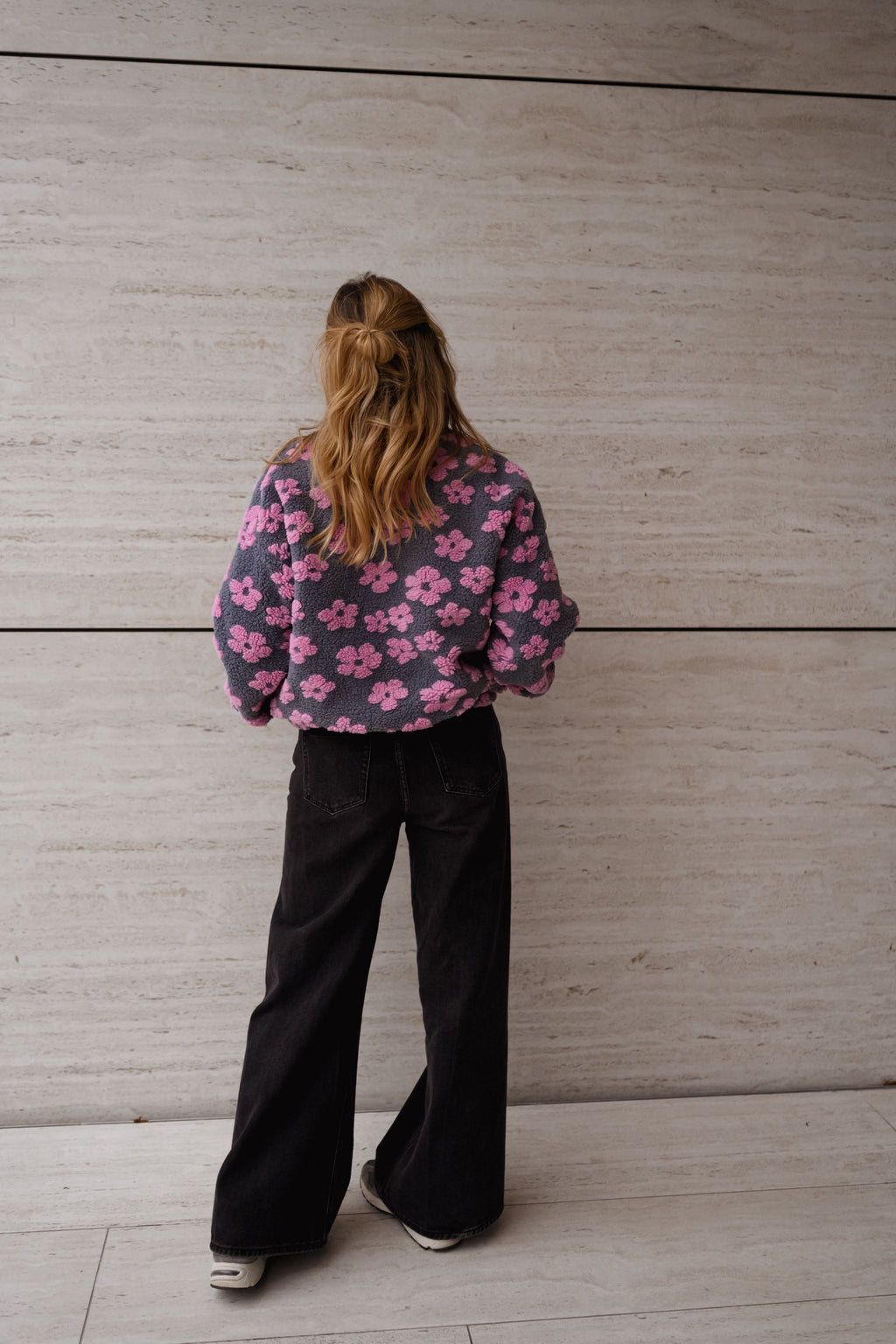 Forro polar Tomas - gris con flores rosas