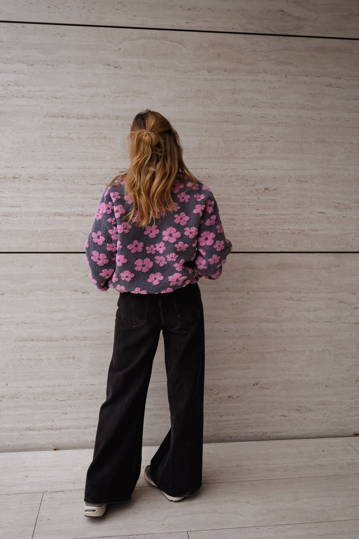 Forro polar Tomas - gris con flores rosas