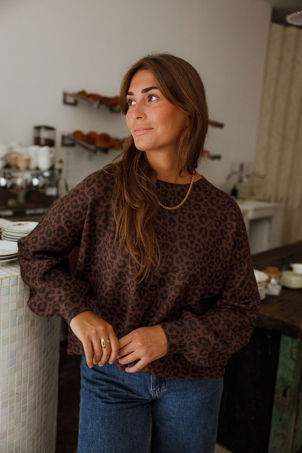 Jersey Bano marrón con estampado de leopardo