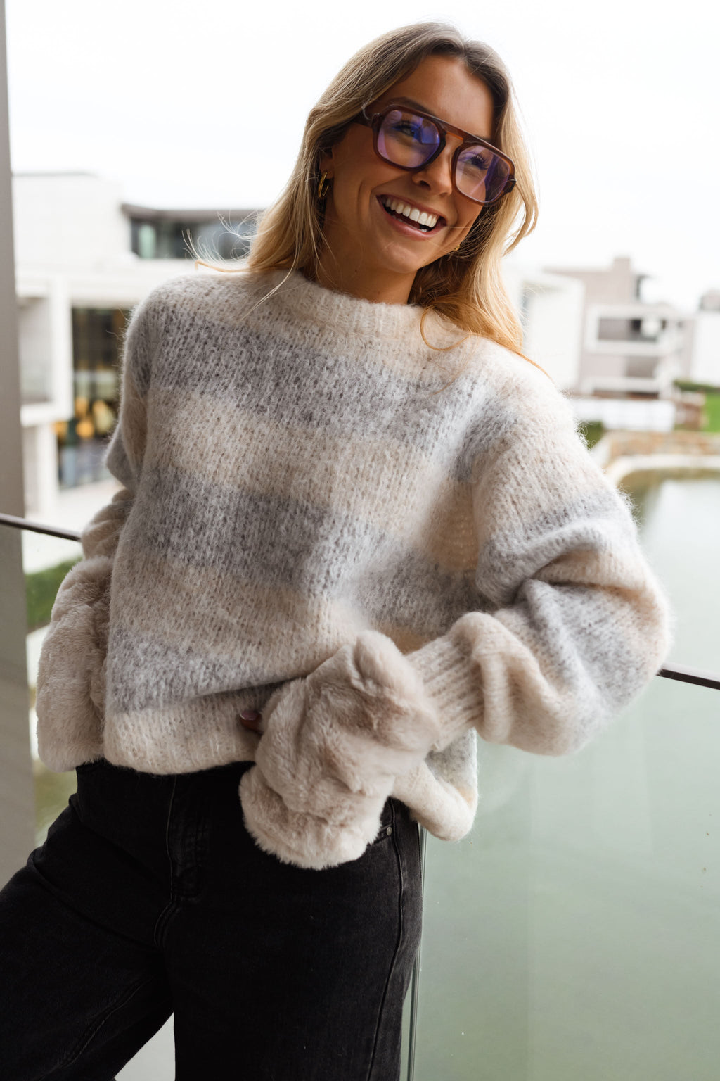 Jersey Debby crudo y gris