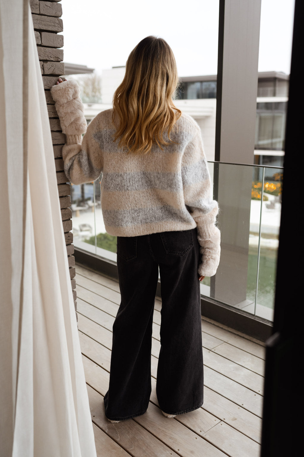 Jersey Debby crudo y gris