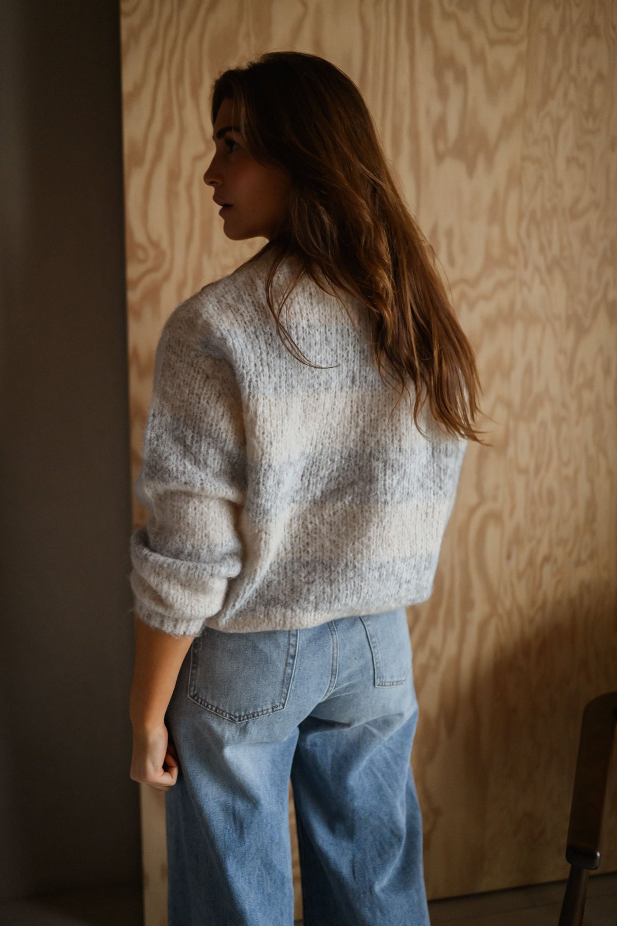 Jersey Debby crudo y gris