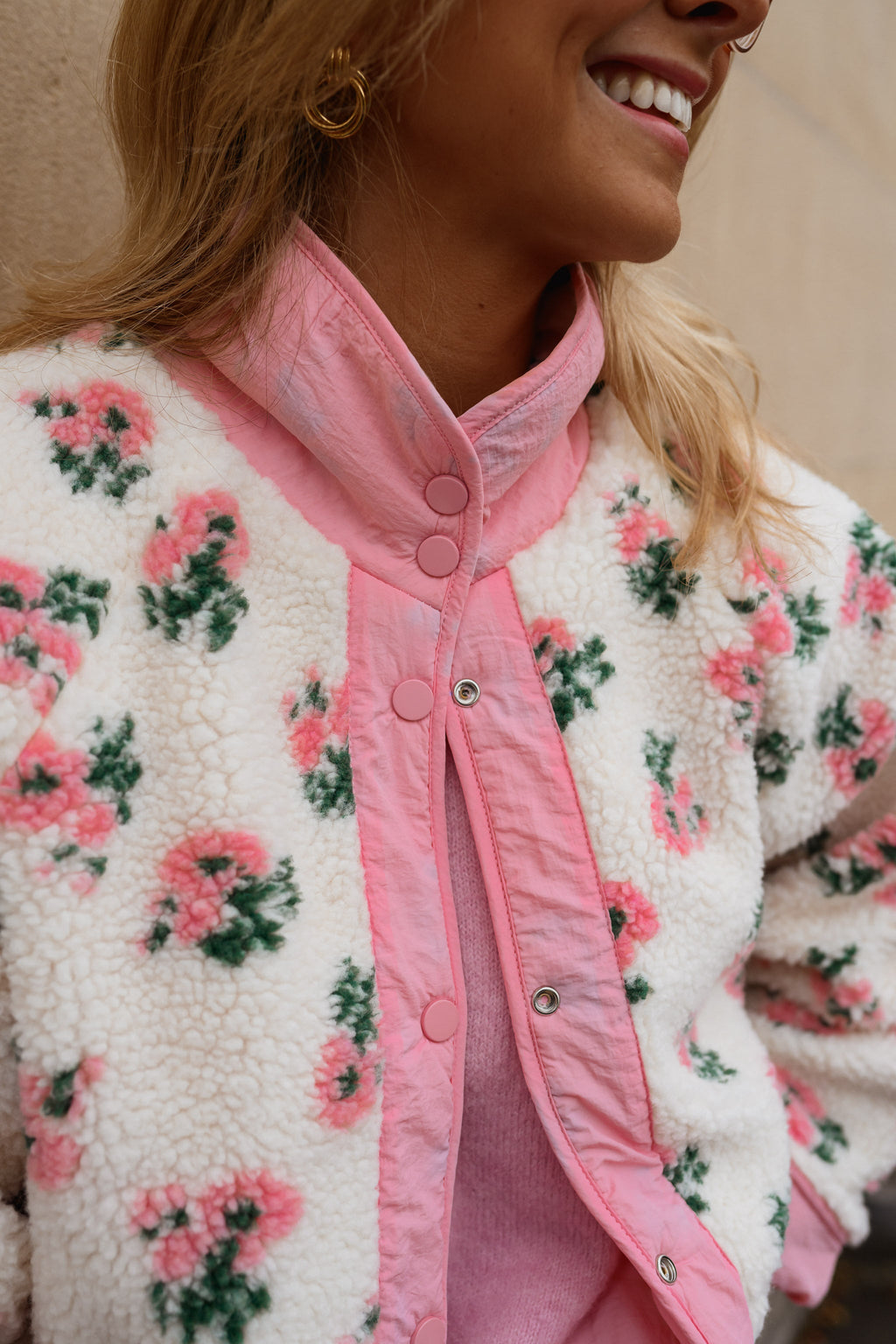 Chaqueta Martina - flores rosa y crudo