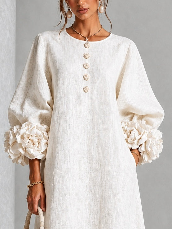 Vestido midi abotonado de flores en blanco con puños de flores