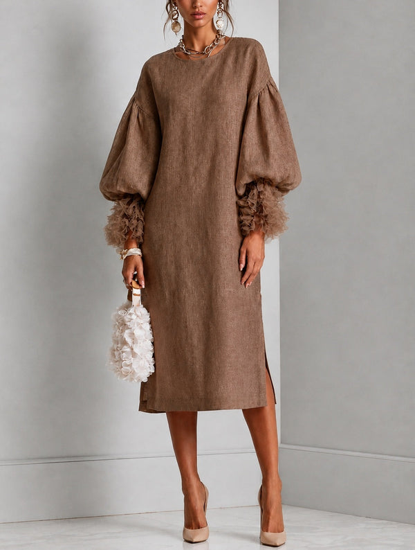 Vestido midi marrón con cintura ajustable con cordón, mangas farol y puños plisados con volantes