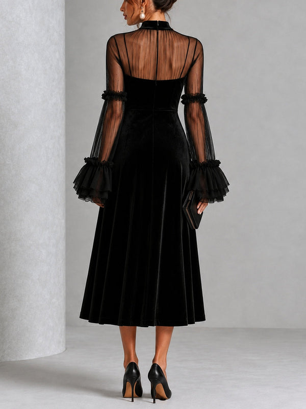 Vestido midi plisado negro de terciopelo y malla transparente