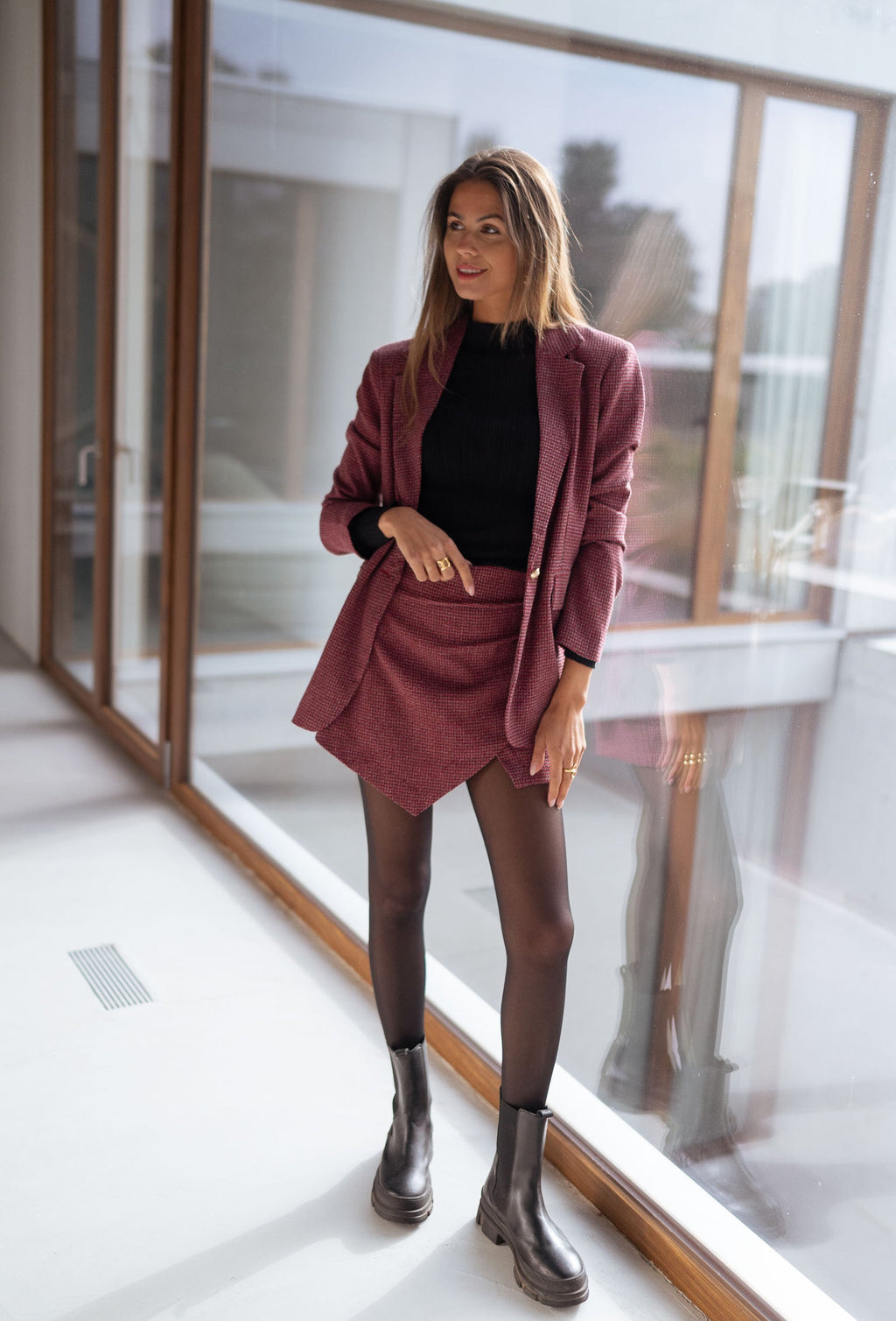 Blazer Eloa - cuadros rojos