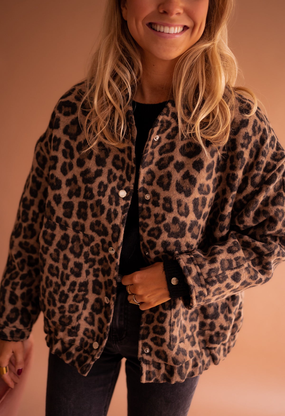 Bomber Cleo - leopardo