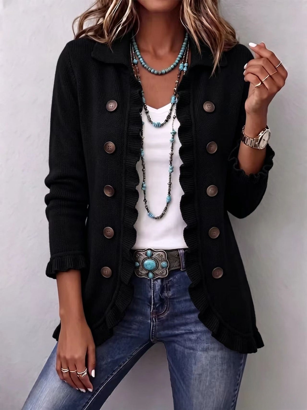 Chaqueta de punto negro con volantes Lucía