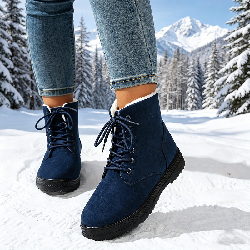 Botines con cordones y forro polar